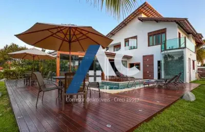 Casa alto padrão em praia do forte - condomínio ilha dos pássaros