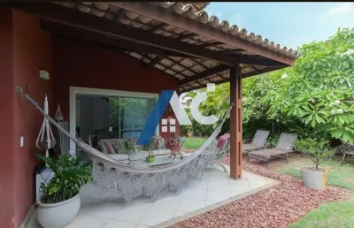 Casa em condomínio alto padrão, 4/4, 2 suites em patamares - porteira fechada