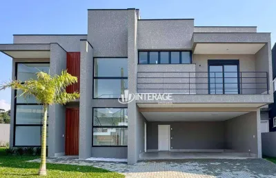 Casa com piscina, quintal e 04 suítes em condomínio fechado, a venda, por r$ 2.800,000.00