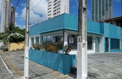 Ponto comercial com 10 salas à venda na Rua Dr. Manoel A. Bezerra De Araújo, 2279, Ponta Negra, Natal