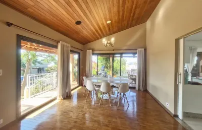 Casa à venda no condomínio picollo villaggio em louveira/sp!