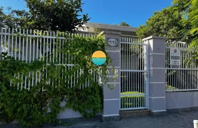 Casa para vender com 2 suítes e mais 02 dormitórios, aprox. 100m da praia grande em penha/sc. ref. 450