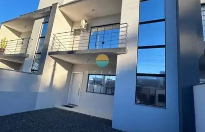 Sobrado mobiliado com 02 dormitórios a venda, em armação - penha/sc. ref. 110