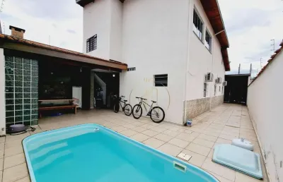 Casa térrea com espaço gourmet e piscina no bonfim em taubaté sp