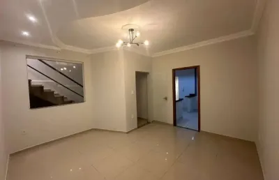 Casa com 3 quartos à venda no Bom Retiro, Betim 