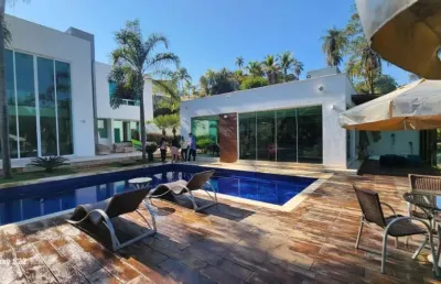 Casa em condomínio fechado com 4 quartos à venda no Quintas da Jangada - 2ª Seção, Ibirité 