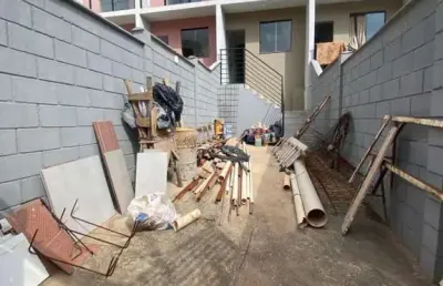 Casa com 2 quartos à venda no Camargos, Ibirité 