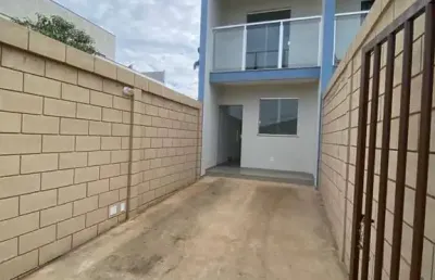 Casa com 2 quartos à venda no Novo Barreirinho, Ibirité 