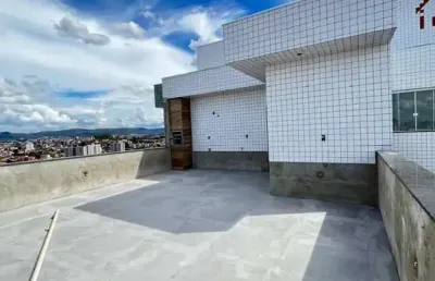Cobertura de 4 quartos á venda no santa cruz industrial