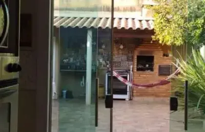 Casa com 4 quartos à venda na Rua 12, Santa Rosa, Sarzedo