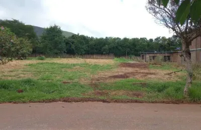 Lote em condomínio á venda no serra dos bandeirantes
