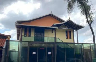 Casa com 6 quartos à venda no Barreiro, Belo Horizonte 