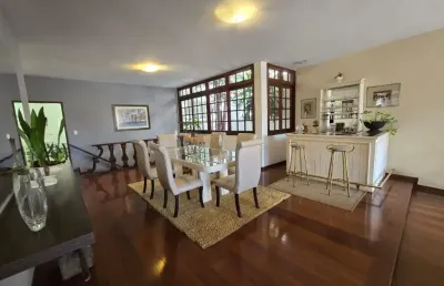 Casa com area gourmet e piscina na parte baixa do granbery - ótima oportunidade - de r$ 1.790.000,00  -> por r$ 1.490.000,00