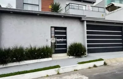 Casa com 4 quartos à venda na Rua Sebastião Lélis Muniz, 1, Quintas das Avenidas, Juiz de Fora