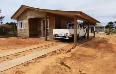 Casa para venda em torres, praia paraíso, 2 dormitórios, 2 banheiros