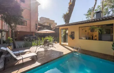 Casa com 3 quartos à venda na Rua Bologna, 129, Cascatinha, Curitiba