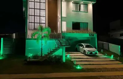 Casa duplex residencial para venda no alphaville litoral norte 3 (abrantes), camaçari, piscina, 5 suítes, 3 salas, 2 banheiros, 6 vagas, 480m² área