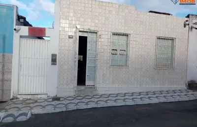 Casa residencial para venda na av. medeiros neto, itaberaba,  com quarto, sala, banheiro, quintal, 248,00 m² área total.
