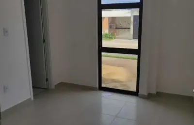 Casa residencial para venda em condominio fechado no sim, feira de santana, 3 quartos, 2 suítes, 1 sala, 3 banheiros, 1 vaga 80 m² área total.