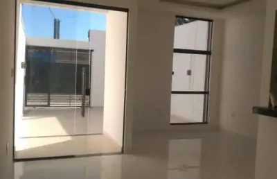 Casa residencial para venda em rua pública na conceição, feira de santana, 3 quartos sendo 1 suíte, 1 sala, 2 banheiros, 2 vagas, 87,41 m² área total