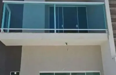 Casa residencial para venda em rua pública em ipitanga, lauro de freitas, 3 quartos sendo 2 suítes, 1 sala, 3 banheiros, 1 vaga 88,00 m² construída