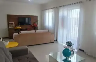 Casa residencial para venda em condomínio fechado, cidade nova, feira de santana, 2 quartos, 1 suíte, 2 salas, 2 banheiros, 2 vagas, 250m² área total.