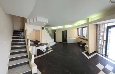 Galpão comercial para locação em rua pública, caseb, feira de santana, 8 salas, 3 banheiros, 10 vagas, 867m² área total.