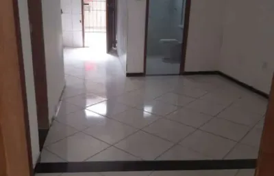 Casa residencial para venda em rua publica, ponto central, feira de santana, 2 quartos, 1 sala, 1 banheiro, 1 vaga 75 m² área total
