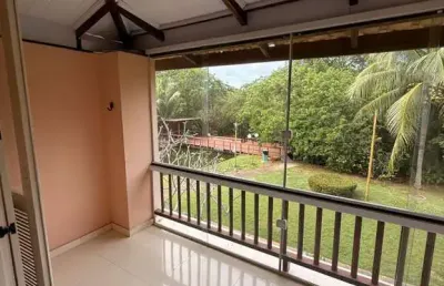 Apartamento residencial para venda em condominio fechado, lauro de freitas, 2 quartos, 1 sala, 1 banheiro, 2 vagas 90 m² área total