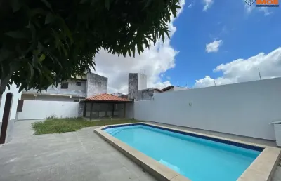 Casa de alto padrão, com piscina para locação, em rua pública, cidade nova, feira de santana, 5 quartos, 1 suíte, 2 salas, 3 banheiros, 4 vagas, 1.188