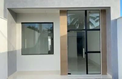 Casa no sim, 3 quartos, 1 suíte, 100% na laje, porcelanato, para venda, em via pública, em feira de santana, área total de 160 m².