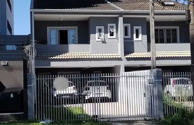 Casa com 3 quartos à venda na Rua Gustavo Schier, 203, Novo Mundo, Curitiba