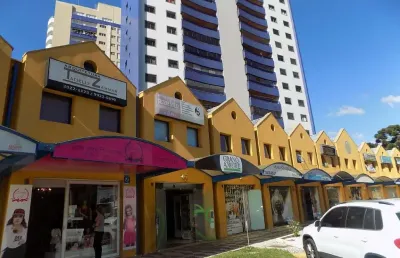 Sala comercial com 1 sala à venda na Rua Paulo Gorski, 861, Mossunguê, Curitiba