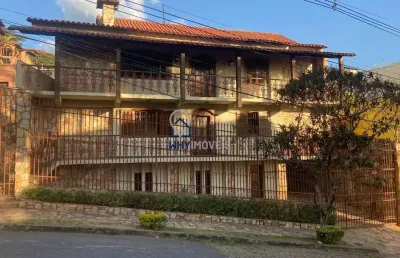 Casa com 4 quartos à venda na rua parentins, 95, santa lúcia, belo horizonte por r$ 1.750.000