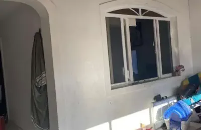 Linda casa térrea, jd. morumbi, 3 dormitórios sendo 1 suíte.