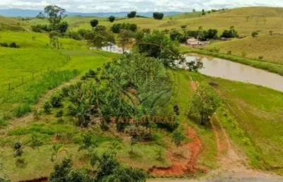 Chácara / sítio com 3 quartos à venda no Centro, Natividade da Serra 