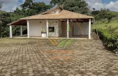 Excelente fazenda com 242 hectares no sul de minas para pecuária e plantio! fa00060
