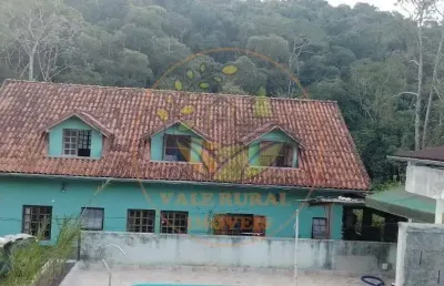 Excelente chácara com piscina em santa isabel- sp  ch00322