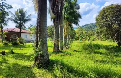 Chácara com 11.000m², 2 casas e galpão em pindamonhangaba - sp  ch00359