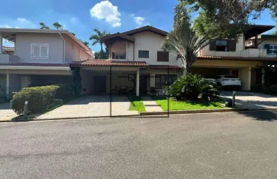 Casa no jardim das paineiras, com 3 quartos, suite e mais uma edícula completa.