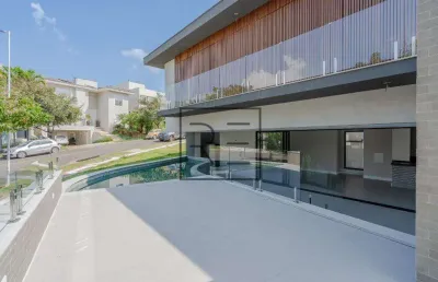 Casa em condomínio fechado com 4 quartos à venda na Rua Viles De France, 01, Ville Sainte Helene, Campinas