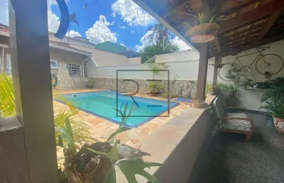 Casa com 4 quartos à venda na Rua Helena Steimberg, 1038, Jardim São Carlos, Campinas
