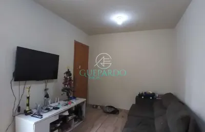 Apartamento à venda, sala, 02 dormitórios, 1 banheiro. spazio la traviata. gleba esperança, londrin