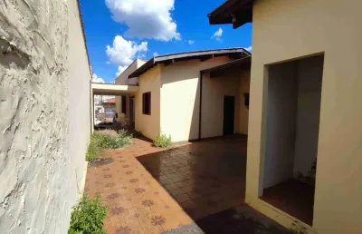 Casa a venda no bairro paulista, piracicaba: ideal para comércio ou barracão