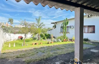 Casa com 3 quartos à venda na 801, 1, vila osvaldo rosa, goiânia por r$ 950.000