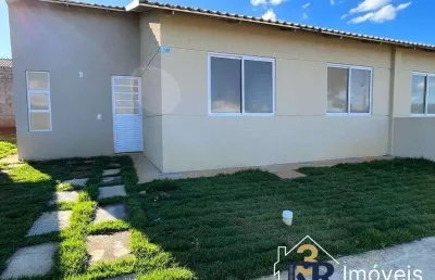 Casa em condomínio fechado com 3 quartos à venda na rb 9, 1, residencial buriti, senador canedo por r$ 255.000