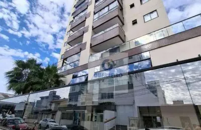 Apartamento com 2 dormitórios para alugar, 60 m² por r$ 3.790,09/mês - são joão - itajaí/sc