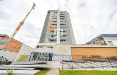 Apartamento com 2 dormitórios, 1 suíte, sacada com churrasqueira, 1 vaga de garagem.