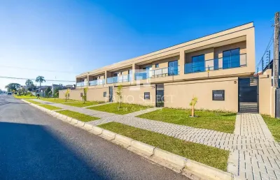 Casa em condomínio com 3 quartos sendo 1 suíte à venda no bairro santa felicidade.