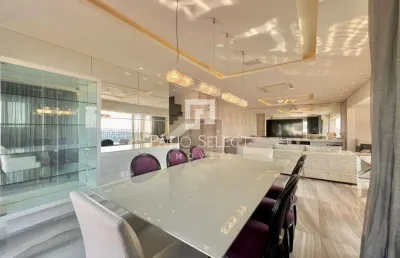 Cobertura com 309 m², 3 quartos sendo 3 suítes para alugar no bairro campo comprido.